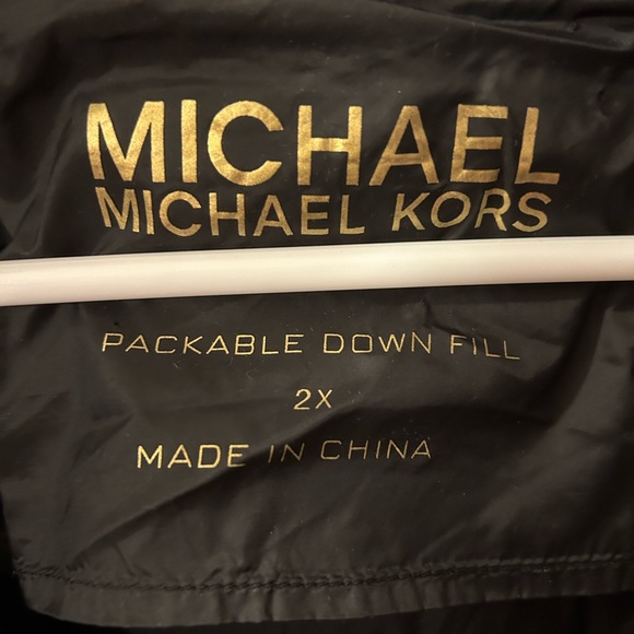 Michael Kors Packable Down Fill Jacket - Picture 4 of 4